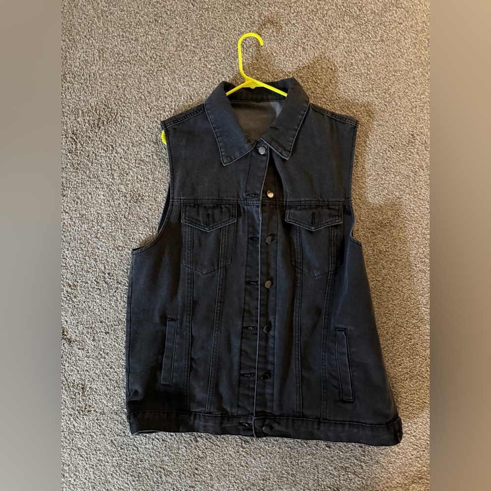 Oversized Black Sleeveless Denim Vest
